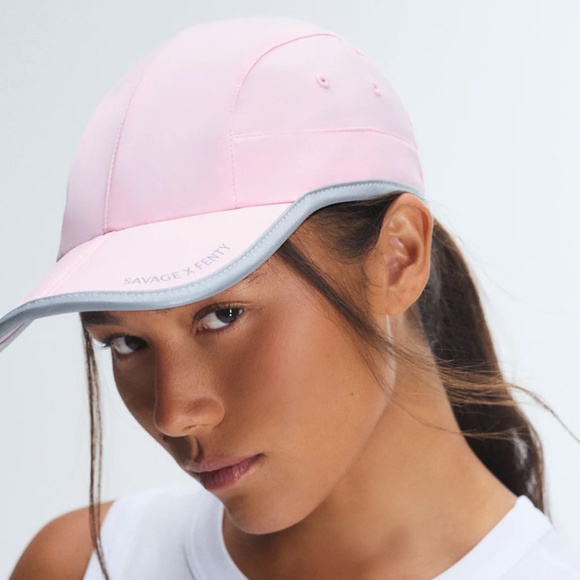 Savage Fenty X - LIT LUSTER AIR CROP TANK - NWT - MEDIUM - Picture 8 of 9